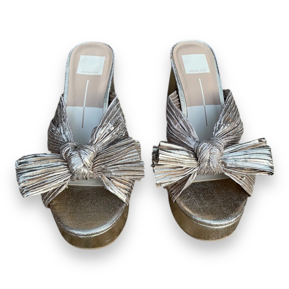 Dolce Vita Blare Gold Metallic Pleated Bow Platform Block Heel Sandals 8.5